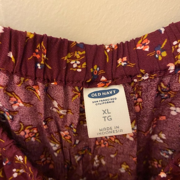 Top - Picture 3 of 4